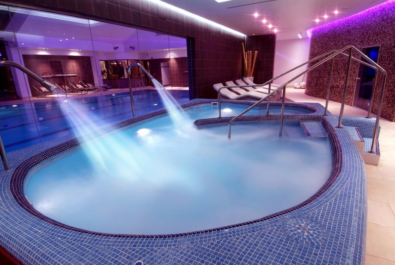 Parklands Hotel & Country Club Newton Mearns Eksteriør billede