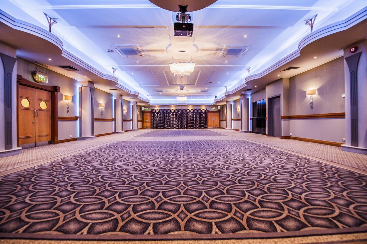 Parklands Hotel & Country Club Newton Mearns Eksteriør billede